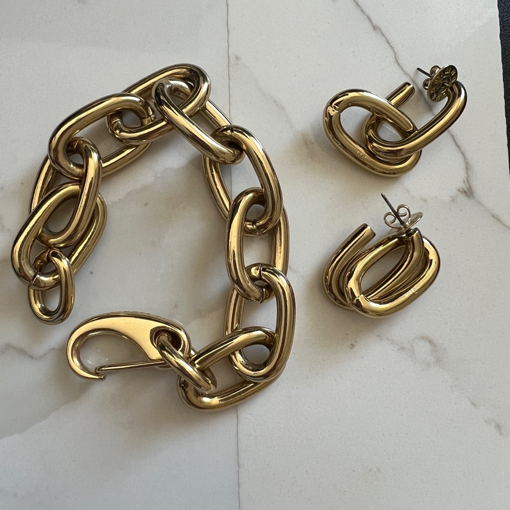 Bimba Y Lola Gold Chunky Chain Link Bracelet and Earring Set